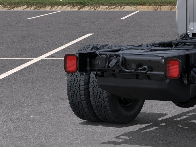 2026 GMC Sierra 3500 Chassis Cab SLE - Photo 35