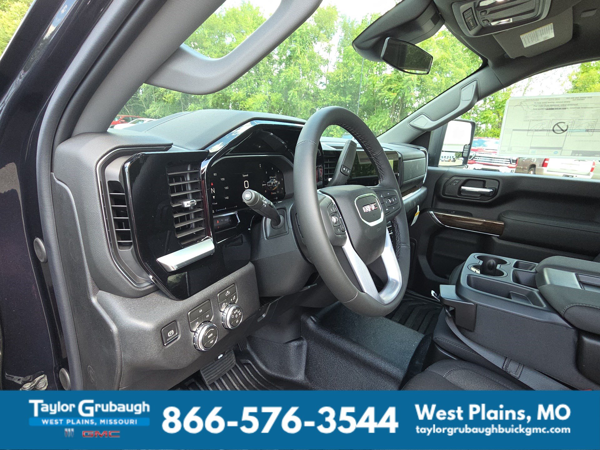 2026 GMC Sierra 3500 Chassis Cab SLE - Photo 15