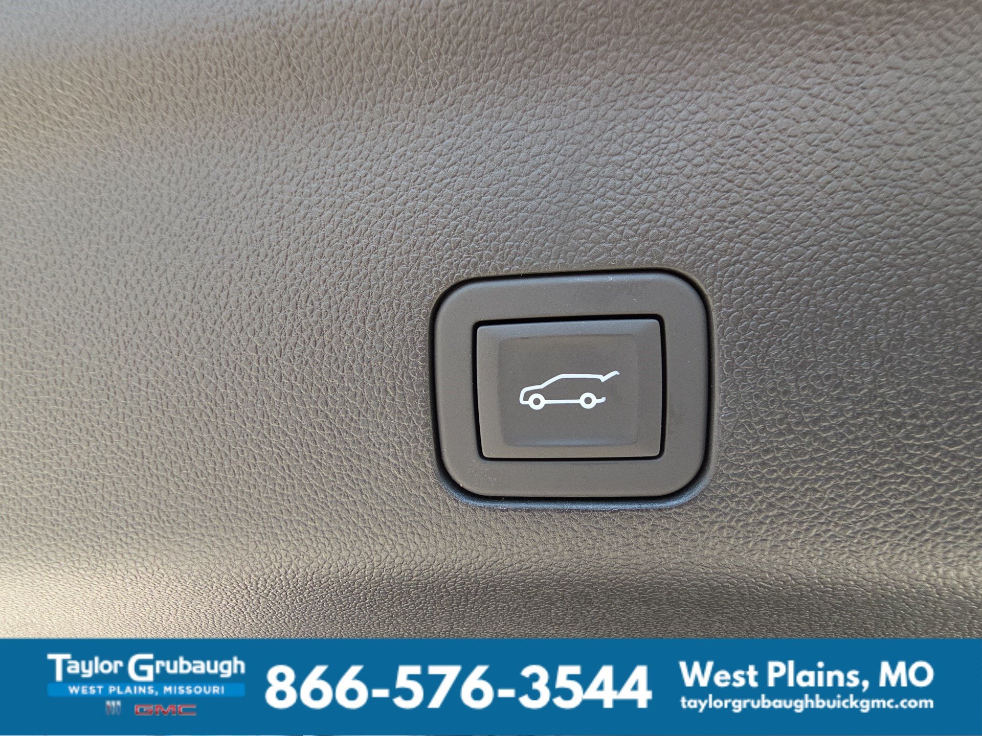 2026 GMC Yukon XL Denali - Photo 35