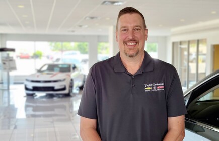 Staff member ALAN PENDER from ID_f565be