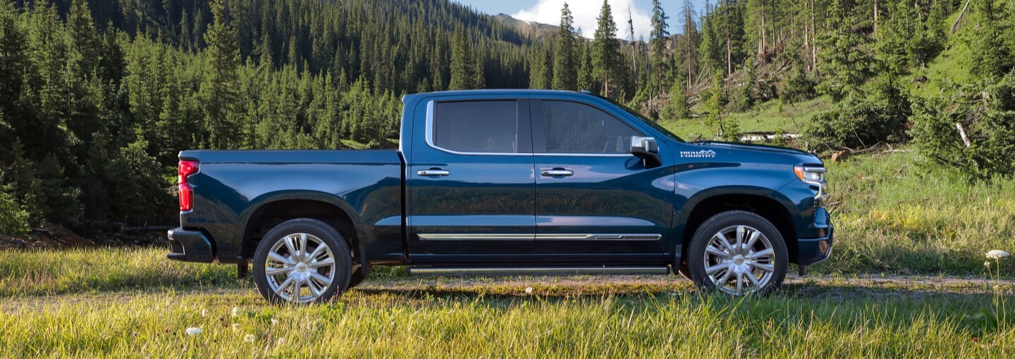 2026-Chevrolet-Silverado1500-HighCountry-CrewCab-ShortBed-Truck-L04-1440x510.jpeg