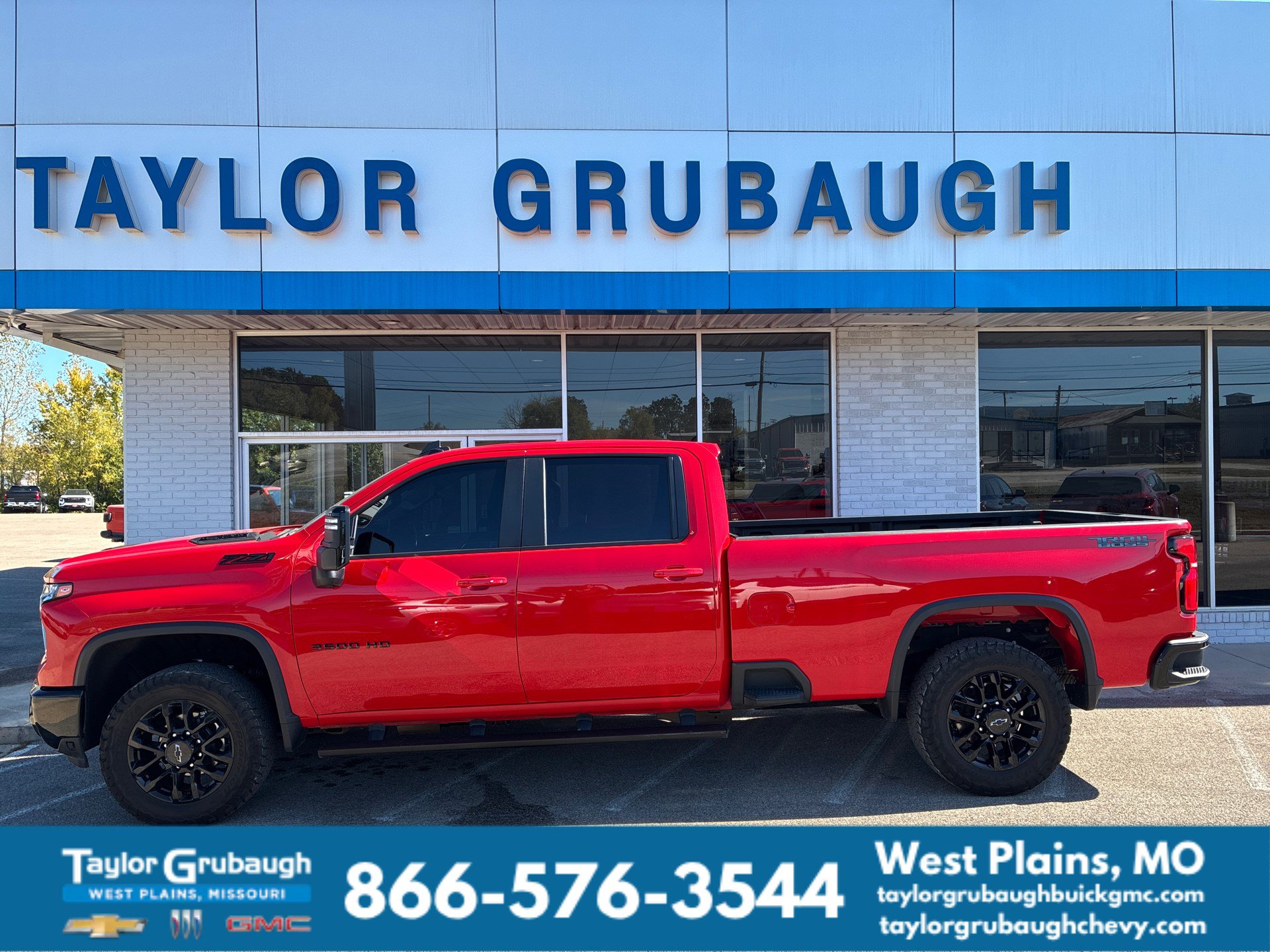  2025 Chevrolet Silverado 3500HD LT Crew Cab 4WD   