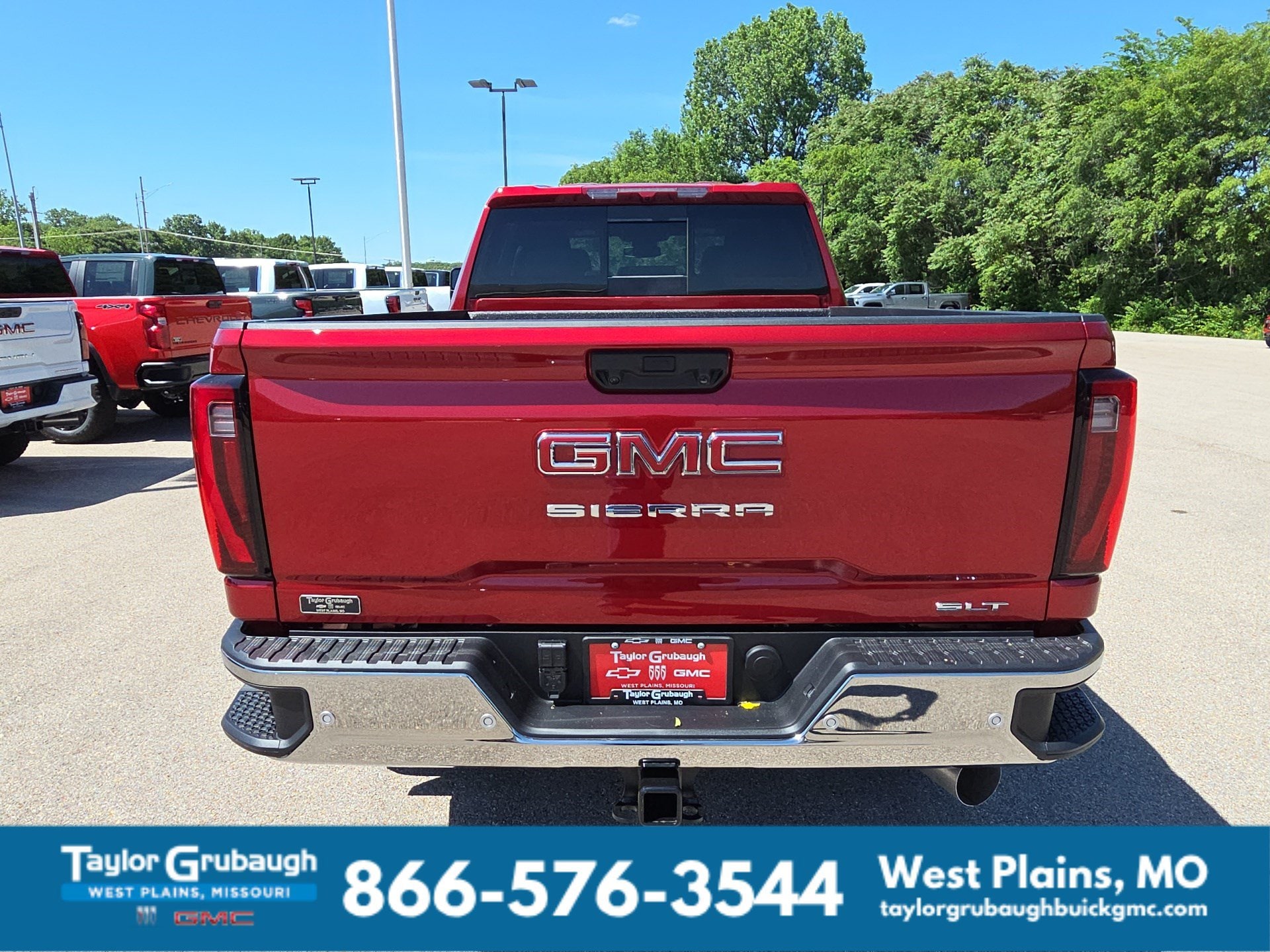 2026 GMC Sierra 2500HD SLT - Photo 8