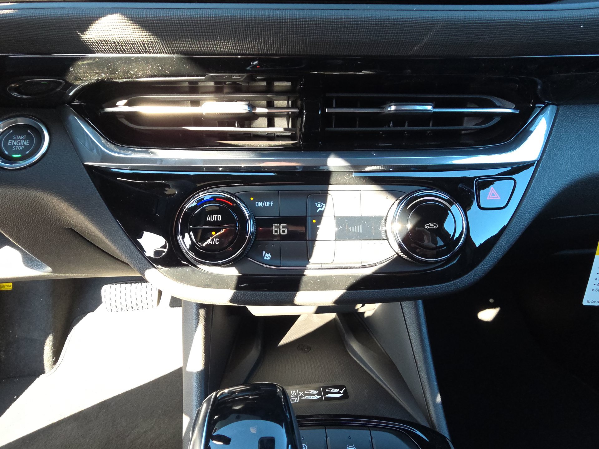 2026 Buick Envista Sport Touring - Photo 24