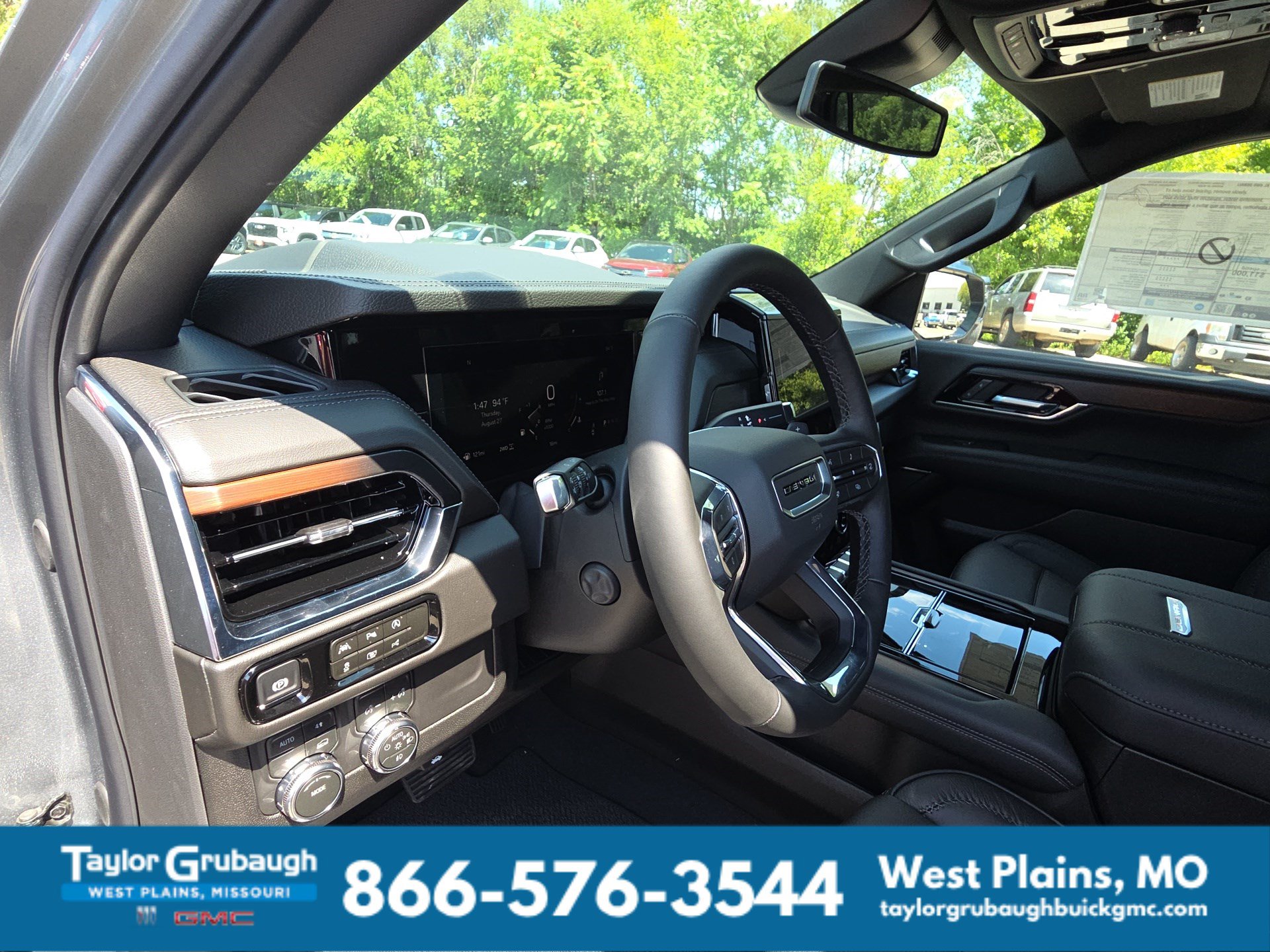 2026 GMC Yukon XL Denali - Photo 14