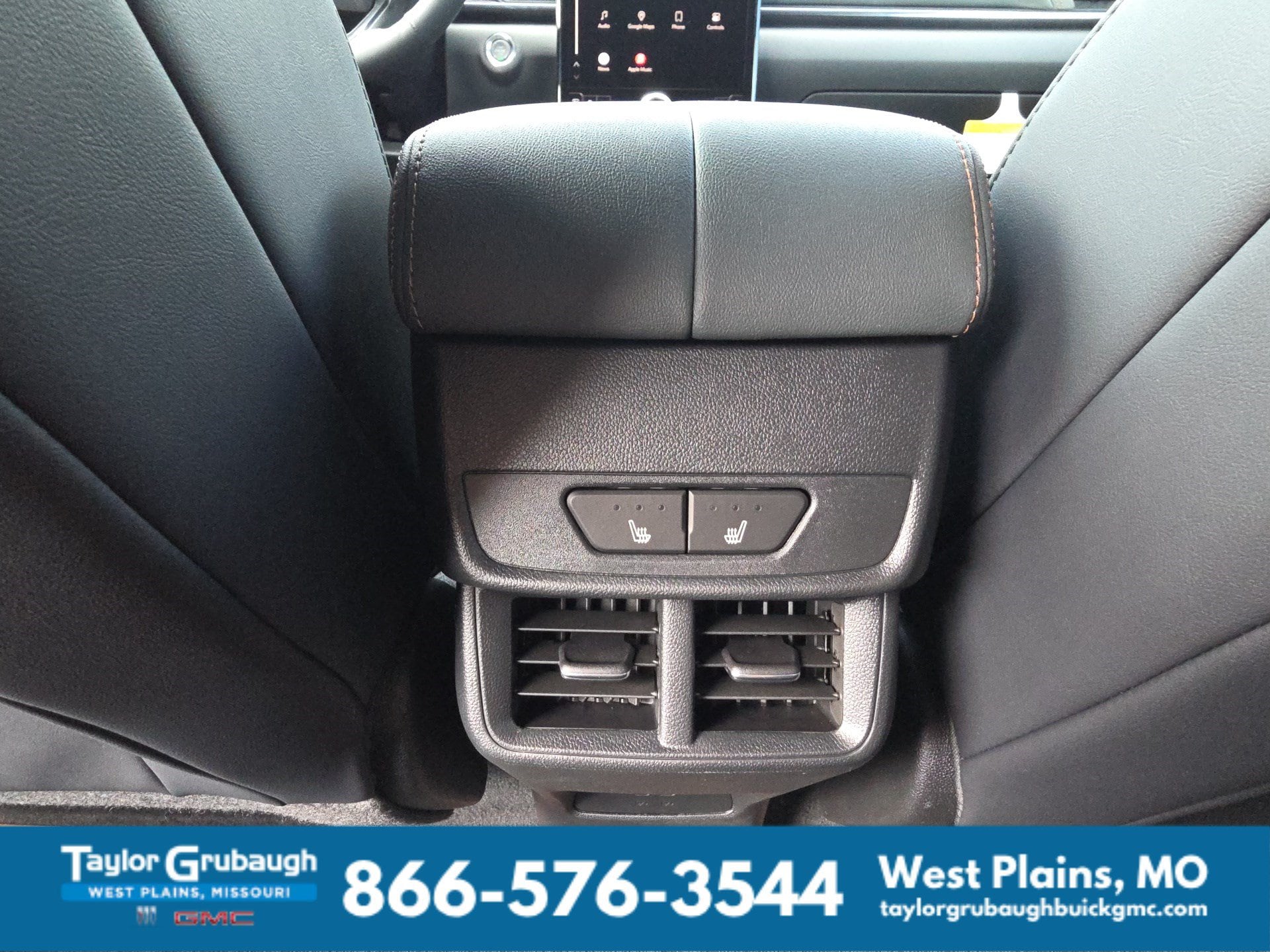 2027 GMC Terrain AT4 - Photo 30