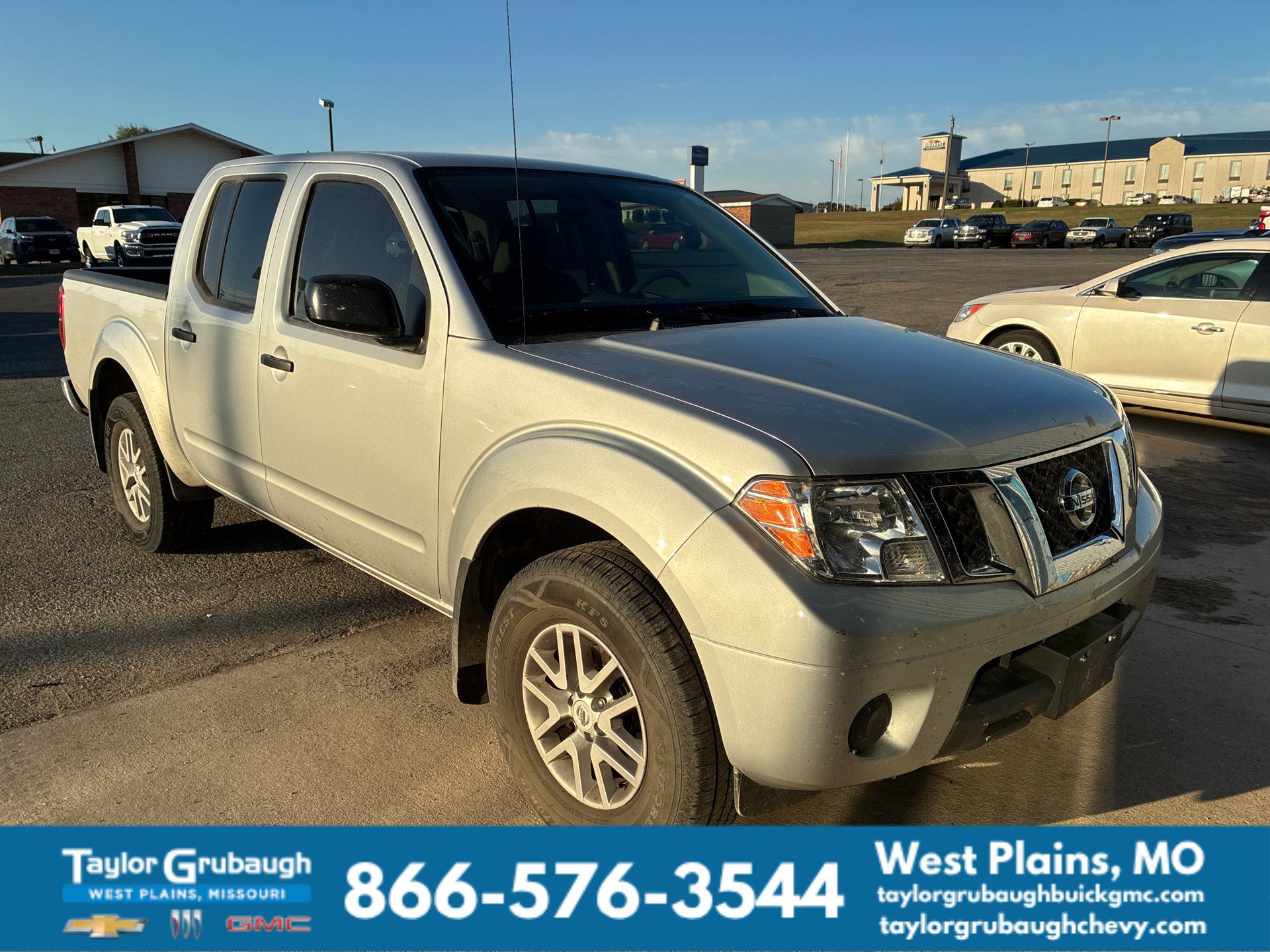  2019 Nissan Frontier Pickup Truck Four-Wheel Drive Automatic