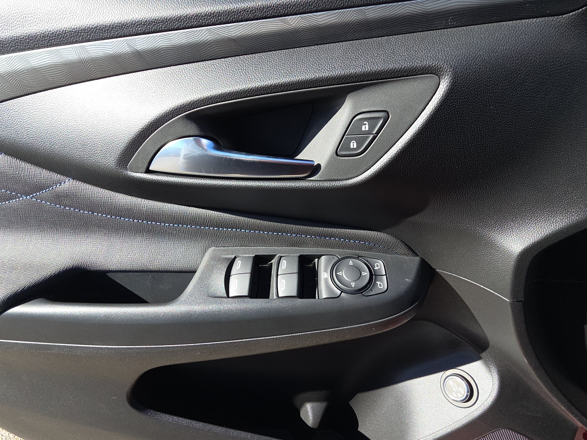 2026 Buick Envista Sport Touring - Photo 14