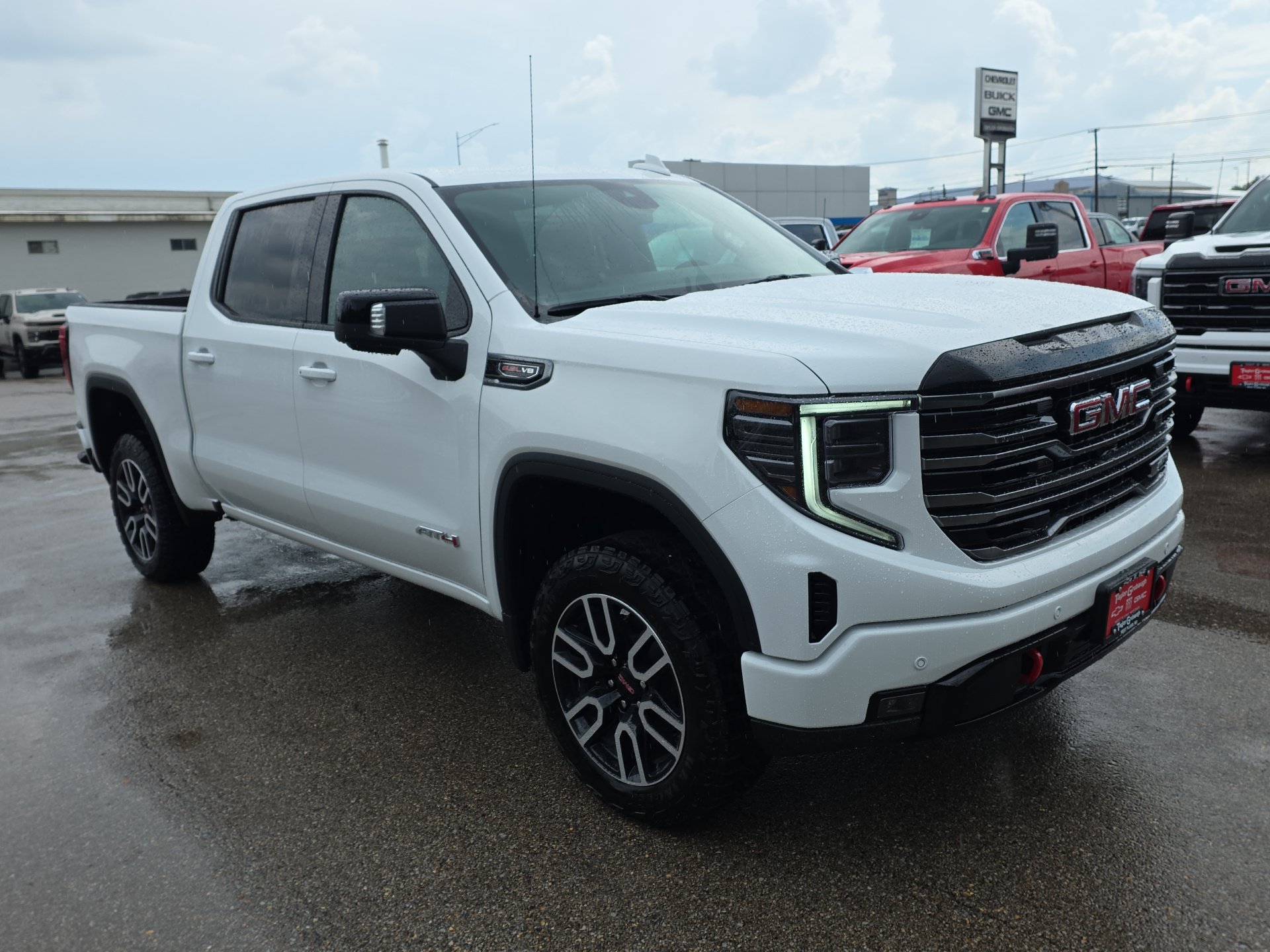 2026 GMC Sierra 1500 AT4 - Photo 2