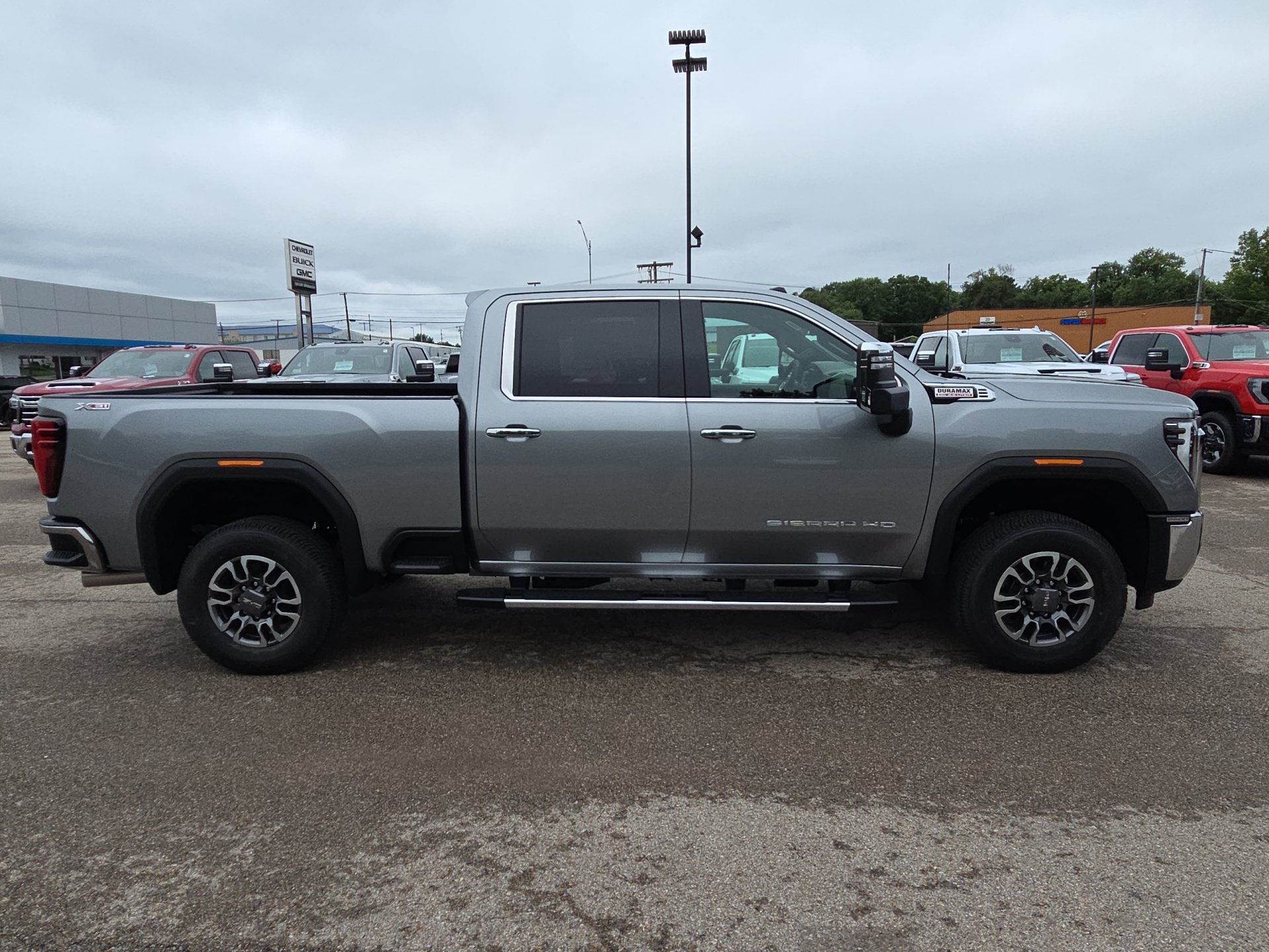2026 GMC Sierra 2500HD SLT - Photo 10