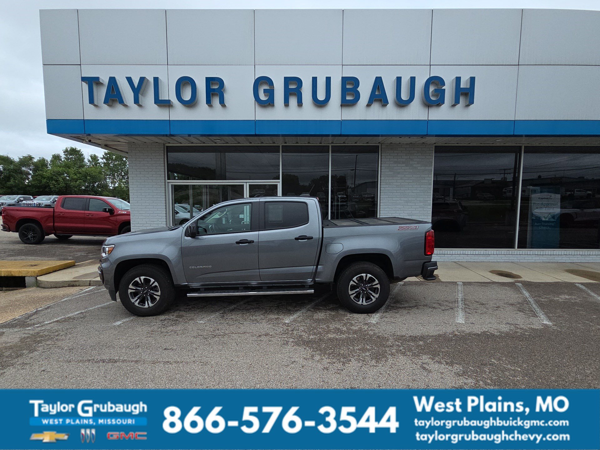 Gray (Satin Steel Metallic) 2022 Chevrolet Colorado Pickup Truck Four-Wheel Drive Automatic