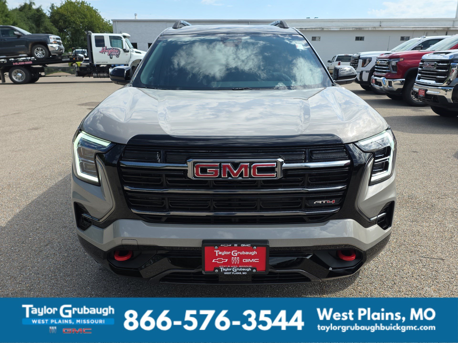 2027 GMC Terrain AT4 - Photo 3