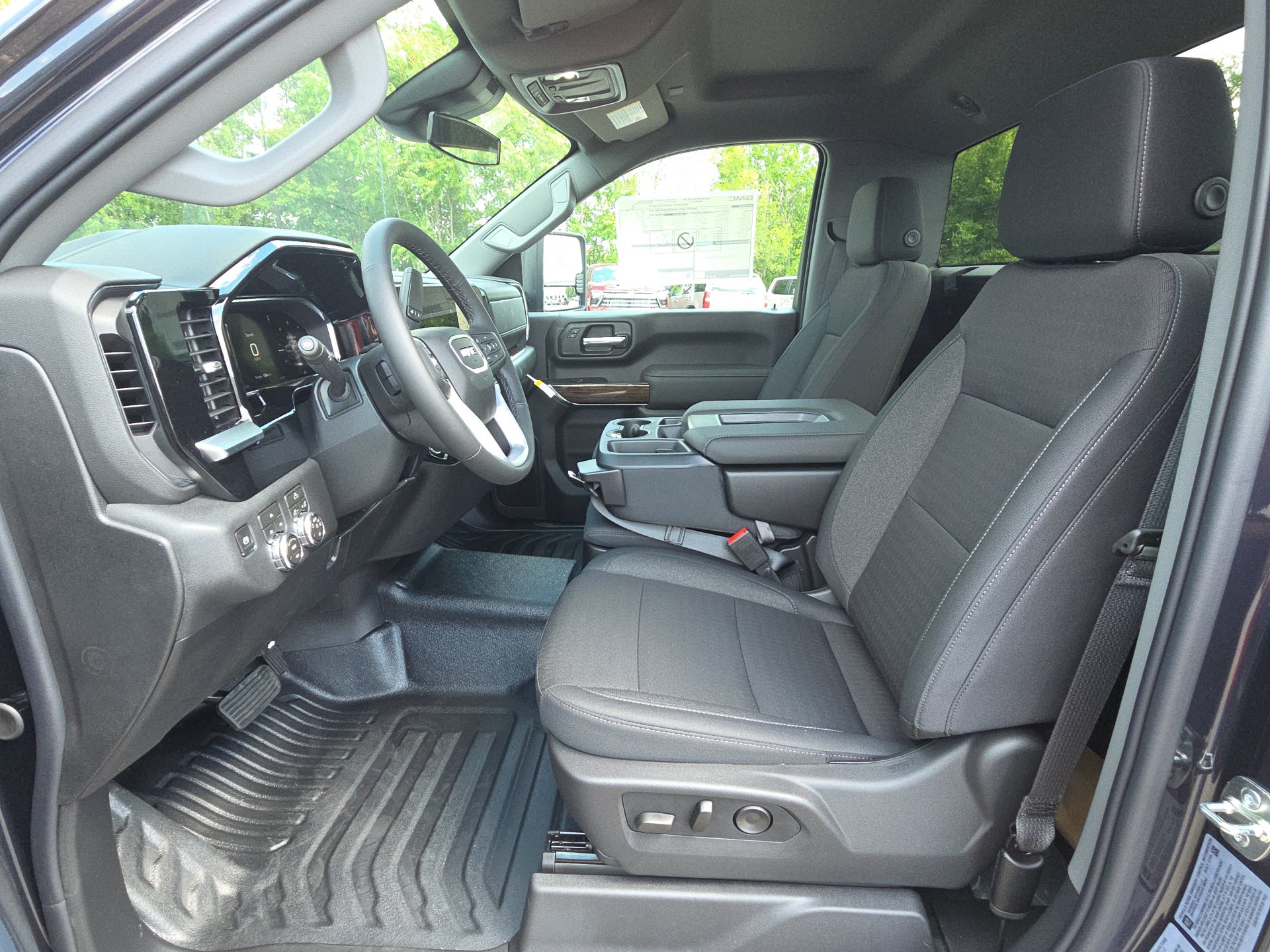 2026 GMC Sierra 3500 Chassis Cab SLE - Photo 15