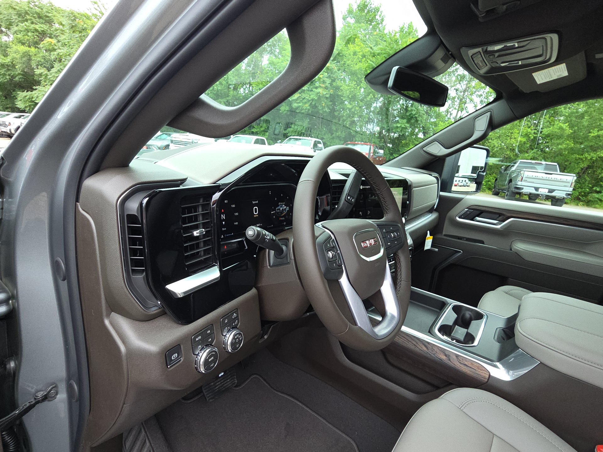 2026 GMC Sierra 2500HD SLT - Photo 15