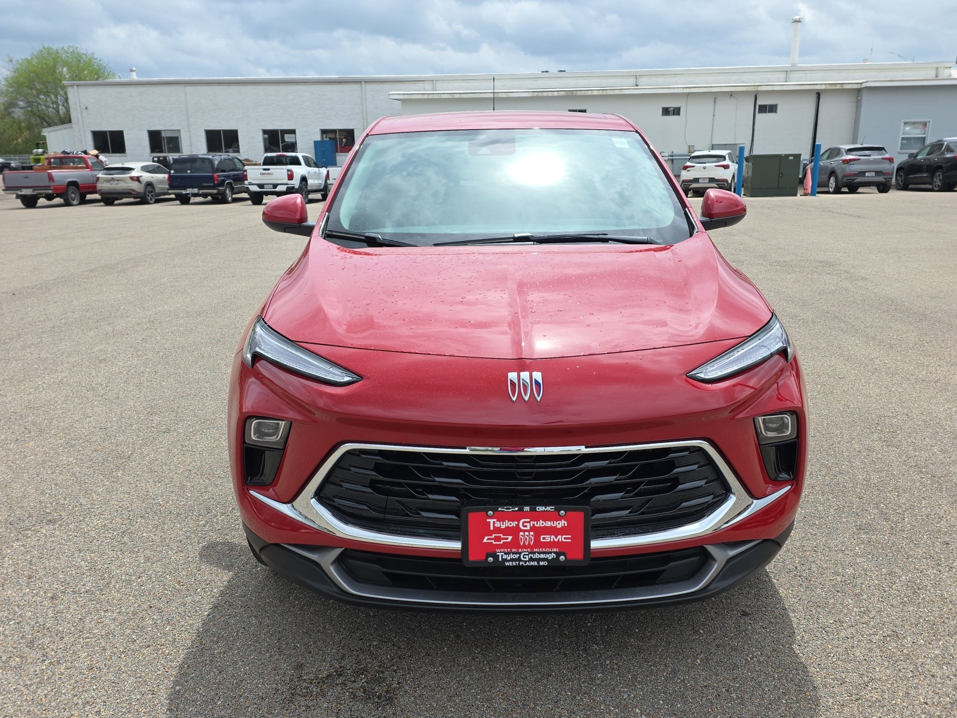 View vehicle photo 3