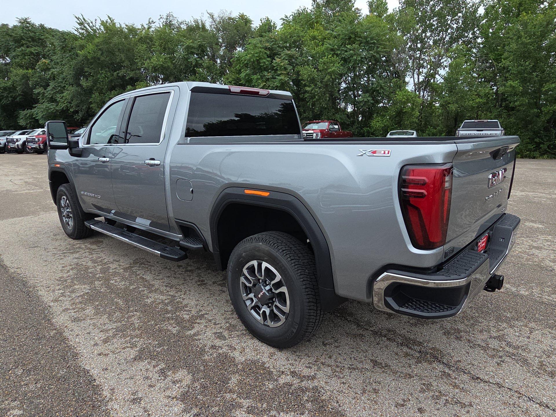 2026 GMC Sierra 2500HD SLT - Photo 6