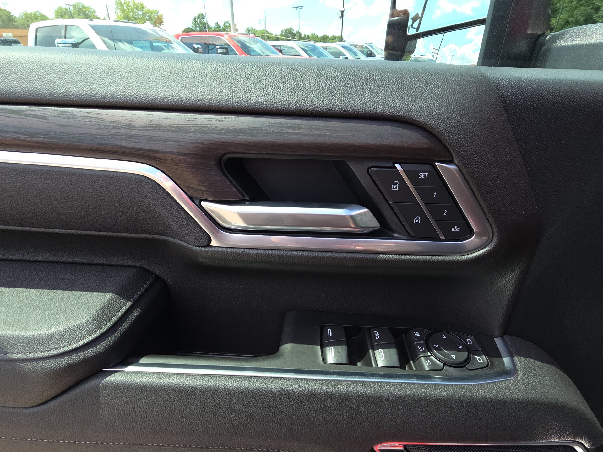 2026 GMC Sierra 2500HD SLT - Photo 14