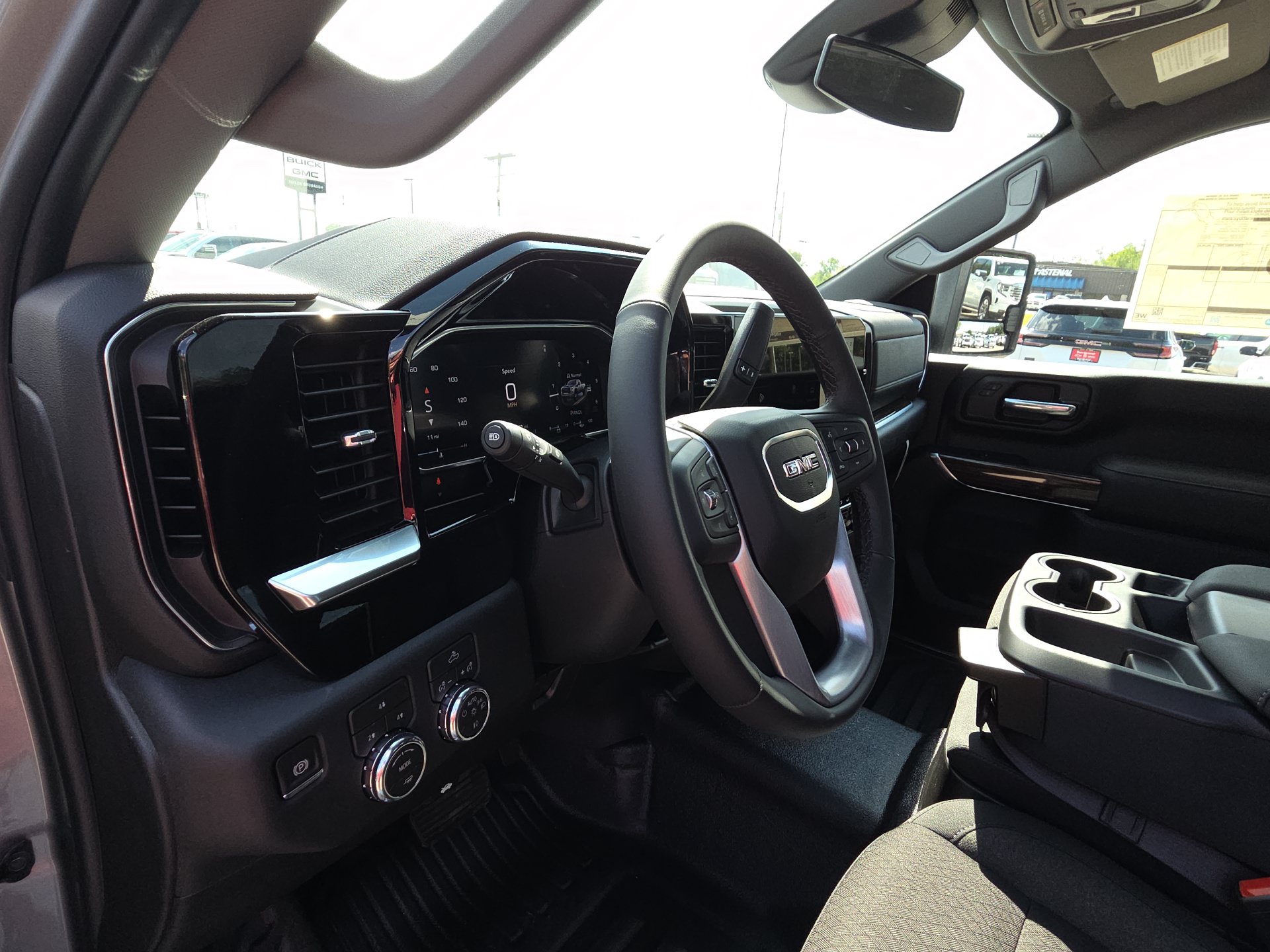 2026 GMC Sierra 3500 Chassis Cab SLE - Photo 14