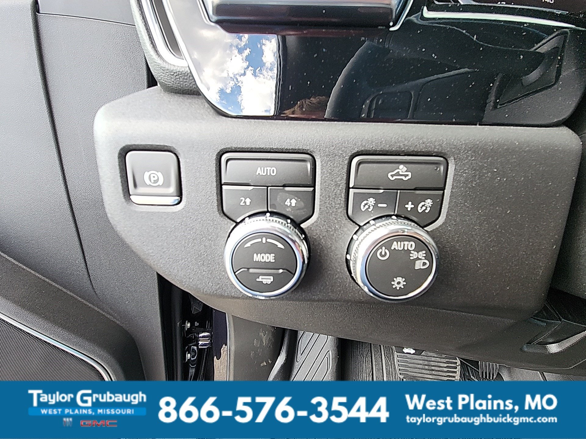 2026 GMC Sierra 1500 SLE - Photo 22
