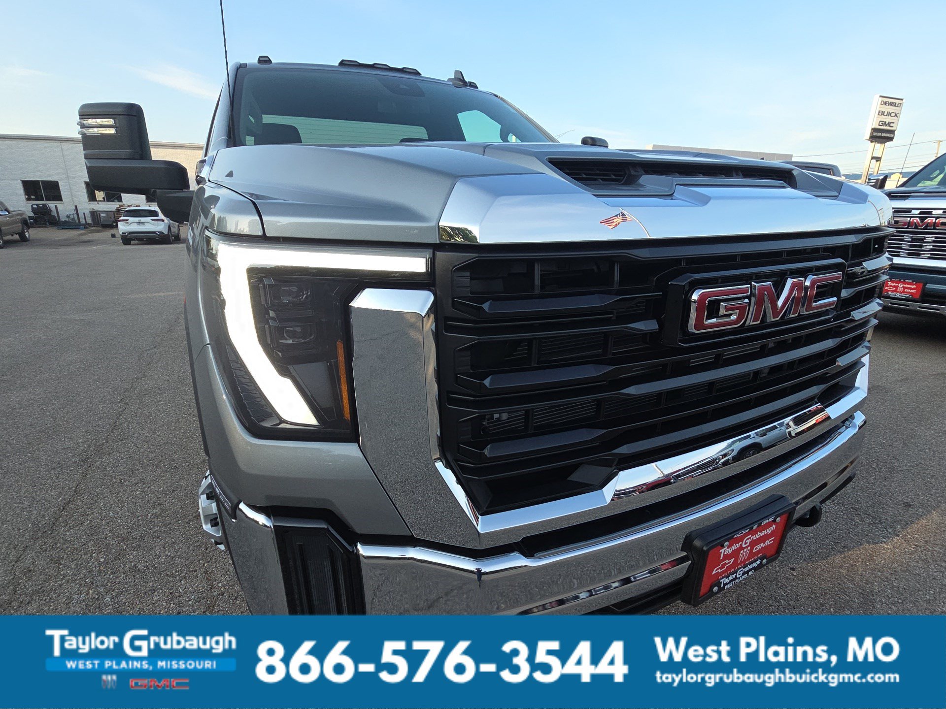 2026 GMC Sierra 3500HD Pro - Photo 12