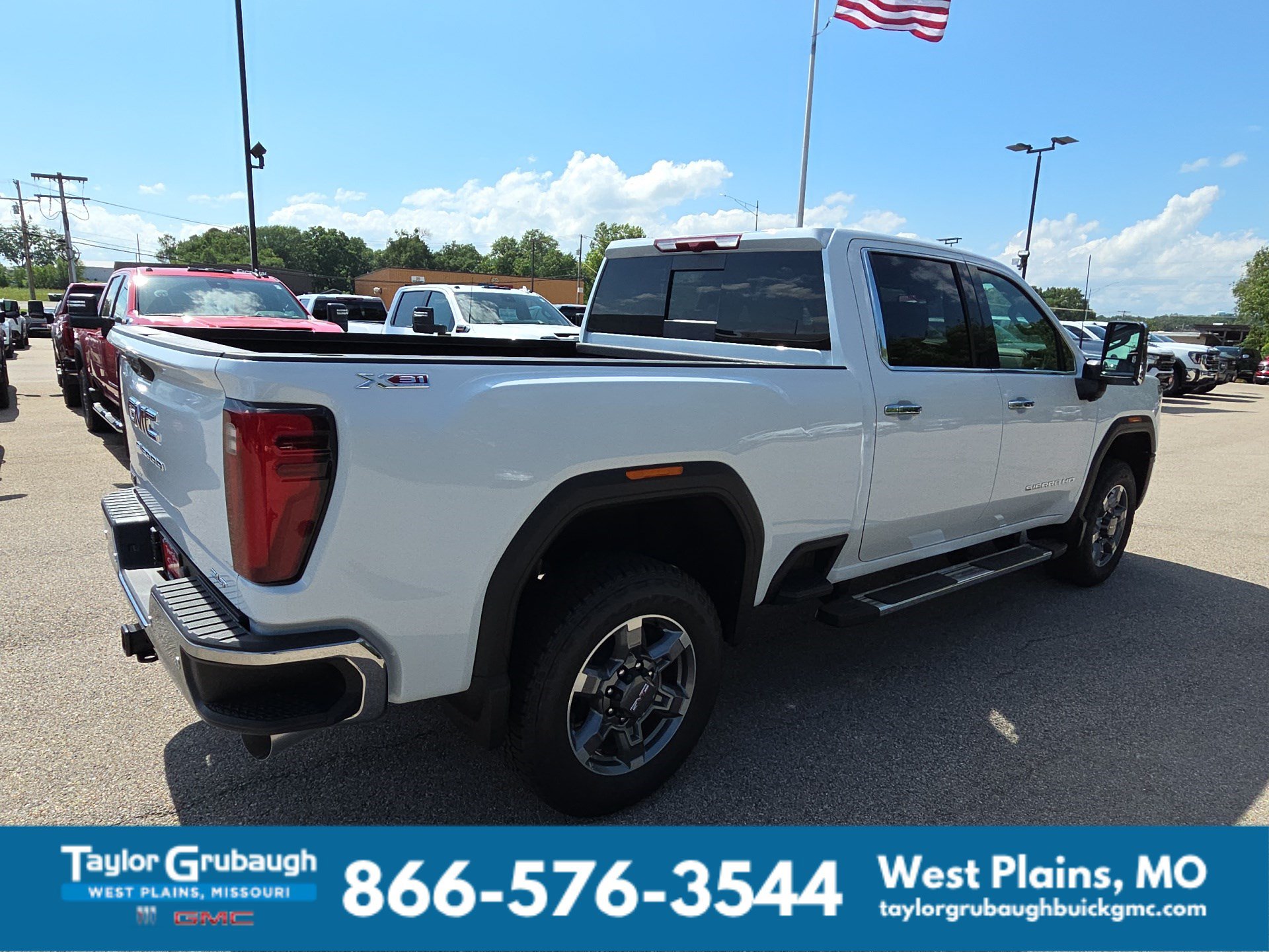 2026 GMC Sierra 3500HD SLT - Photo 10