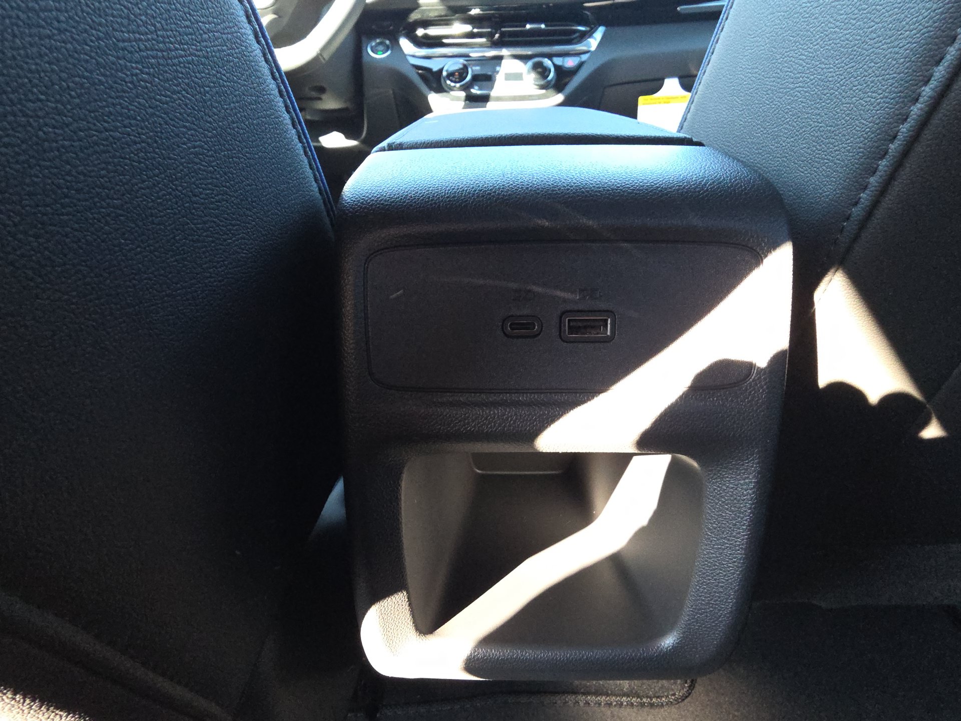 2026 Buick Envista Sport Touring - Photo 31