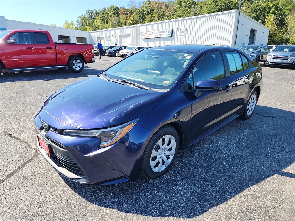 2024 Toyota Corolla LE photo 4