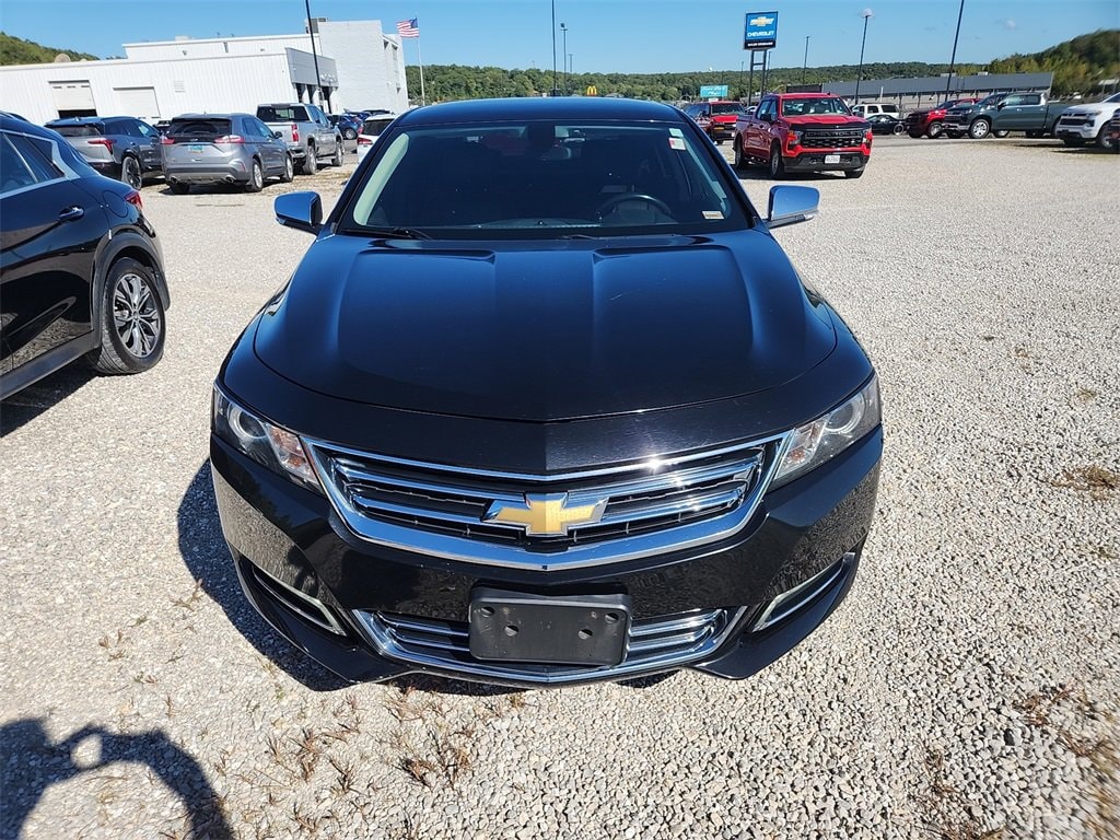 Used 2019 Chevrolet Impala Premier with VIN 2G1105S30K9106894 for sale in Waynesville, MO
