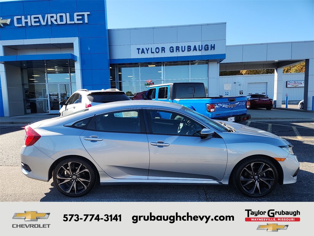 2019 Honda Civic Sport's photo