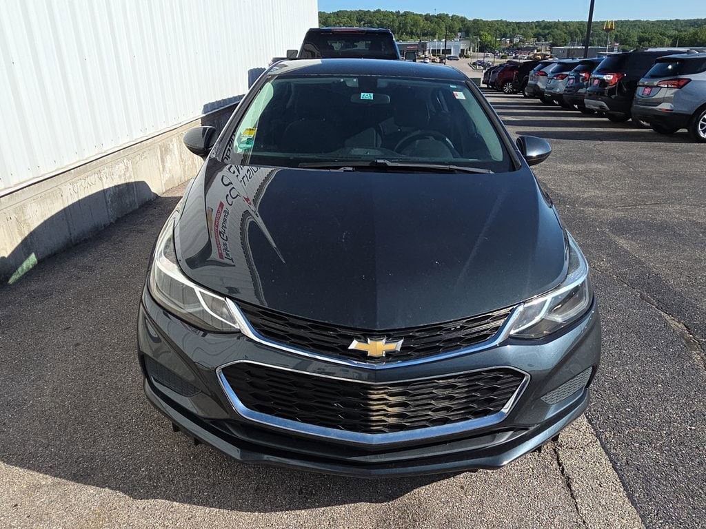 Used 2017 Chevrolet Cruze LT with VIN 3G1BE6SMXHS537856 for sale in Waynesville, MO