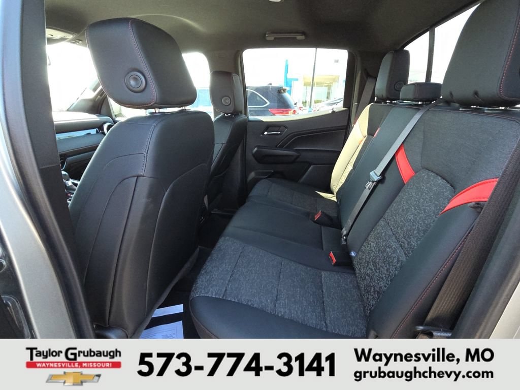 2023 Chevrolet Colorado Z71 - Photo 29