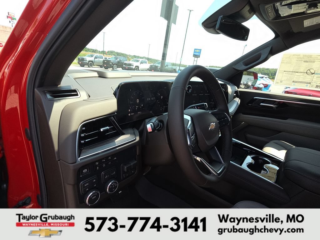 2026 Chevrolet Suburban LT - Photo 14
