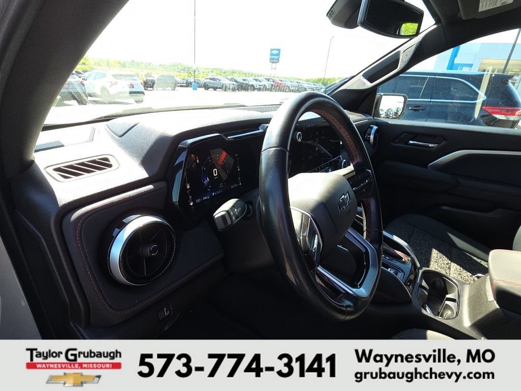 2023 Chevrolet Colorado Z71 - Photo 15