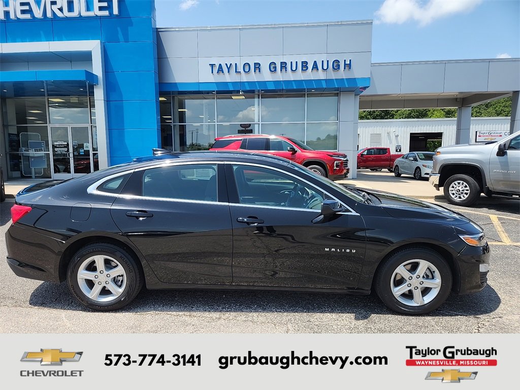 2024 Chevrolet Malibu Car 