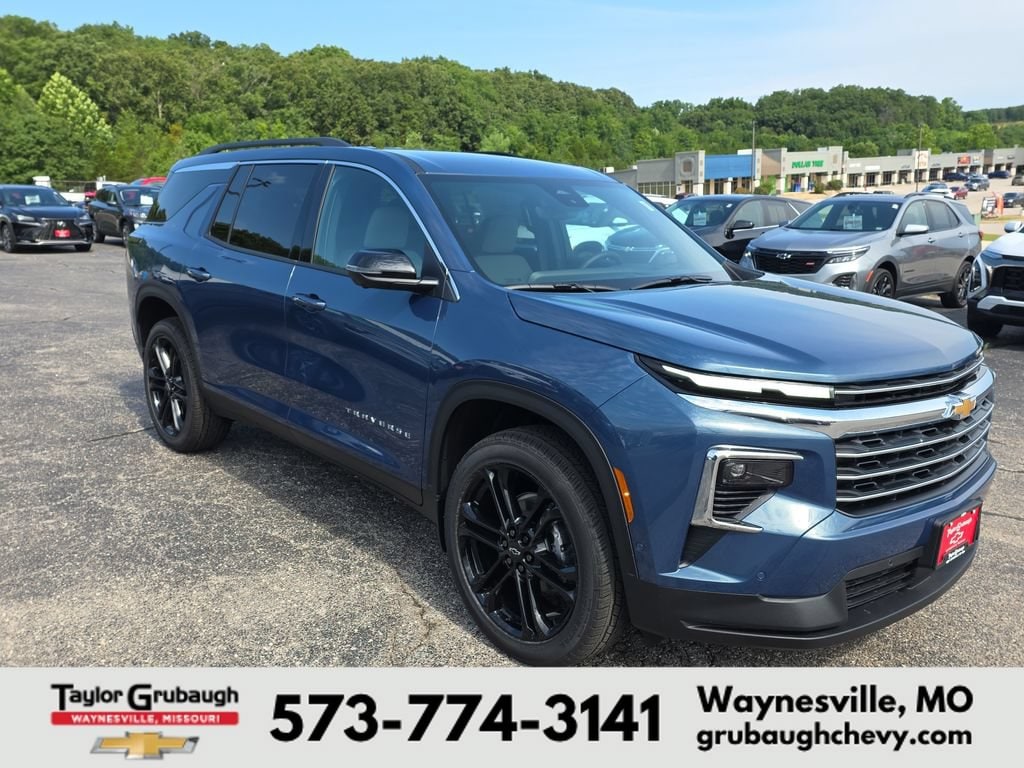 New 2026 Chevrolet Traverse LT SUV