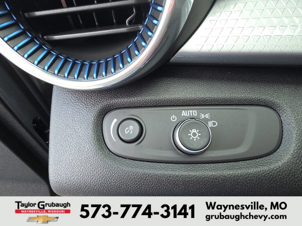 2026 Chevrolet Trax LT - Photo 20