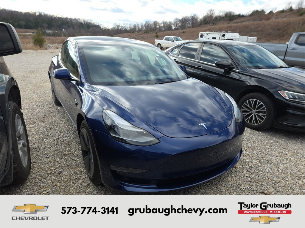 2023 Tesla Model 3 Base's photo