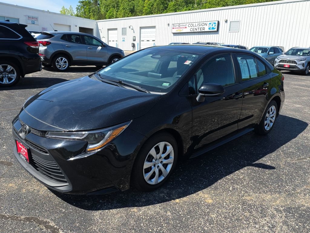 Used 2024 Toyota Corolla LE
