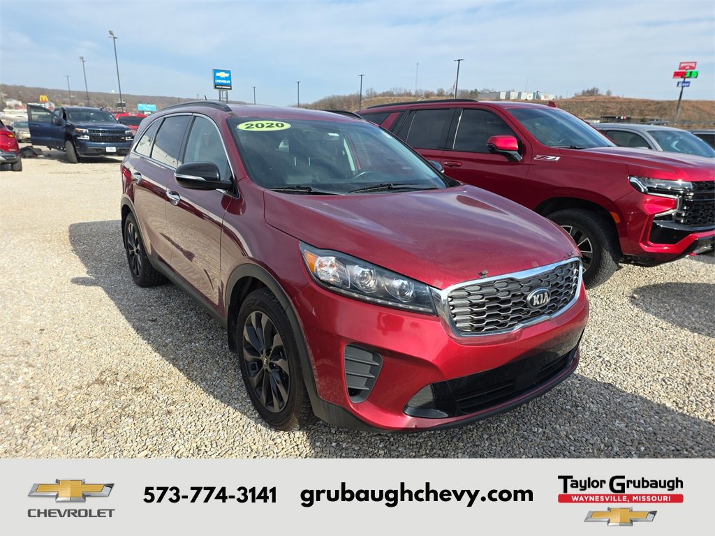 2020 Kia Sorento S's photo