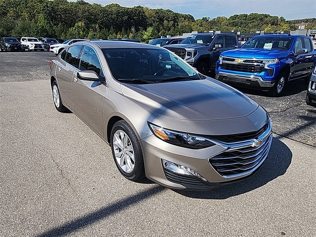 Used 2025 Chevrolet Malibu 1LT Car