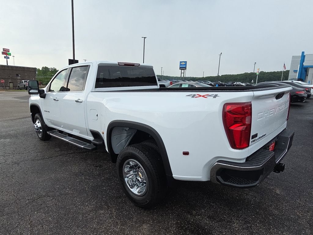 2026 Chevrolet Silverado 3500 HD LTZ - Photo 6