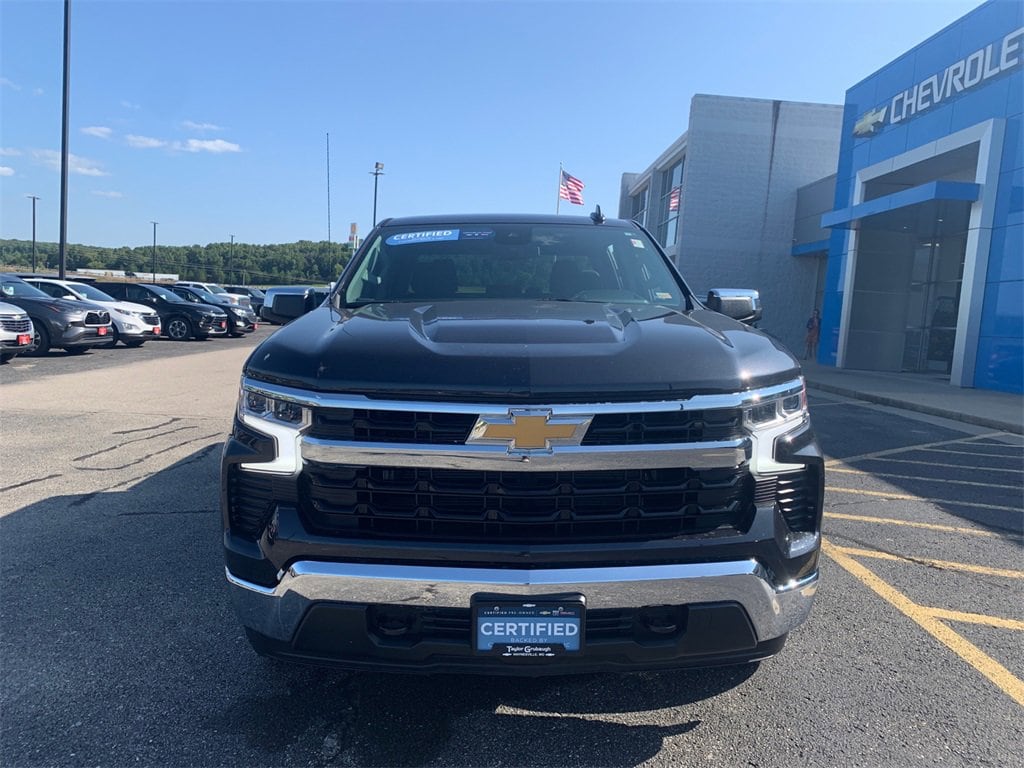 Used 2024 Chevrolet Silverado 1500 LT with VIN 1GCUDDED1RZ111822 for sale in Waynesville, MO