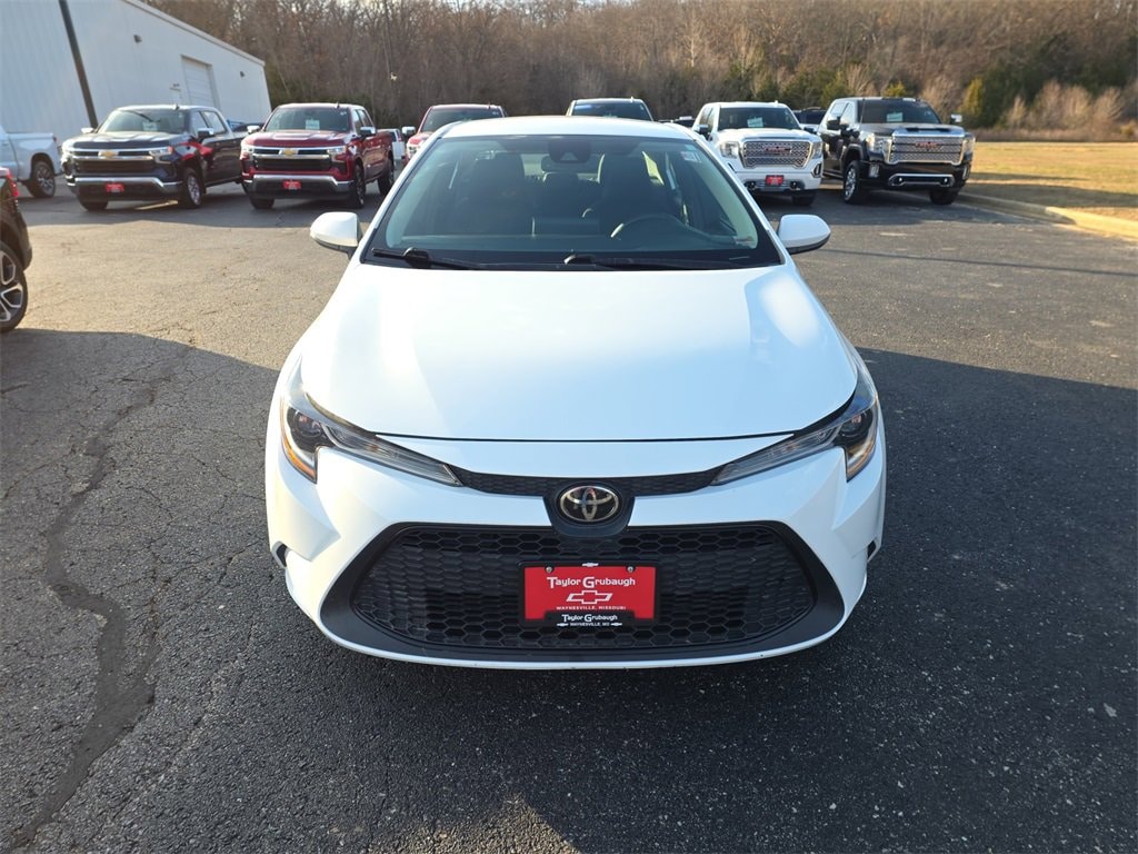 Used 2022 Toyota Corolla LE