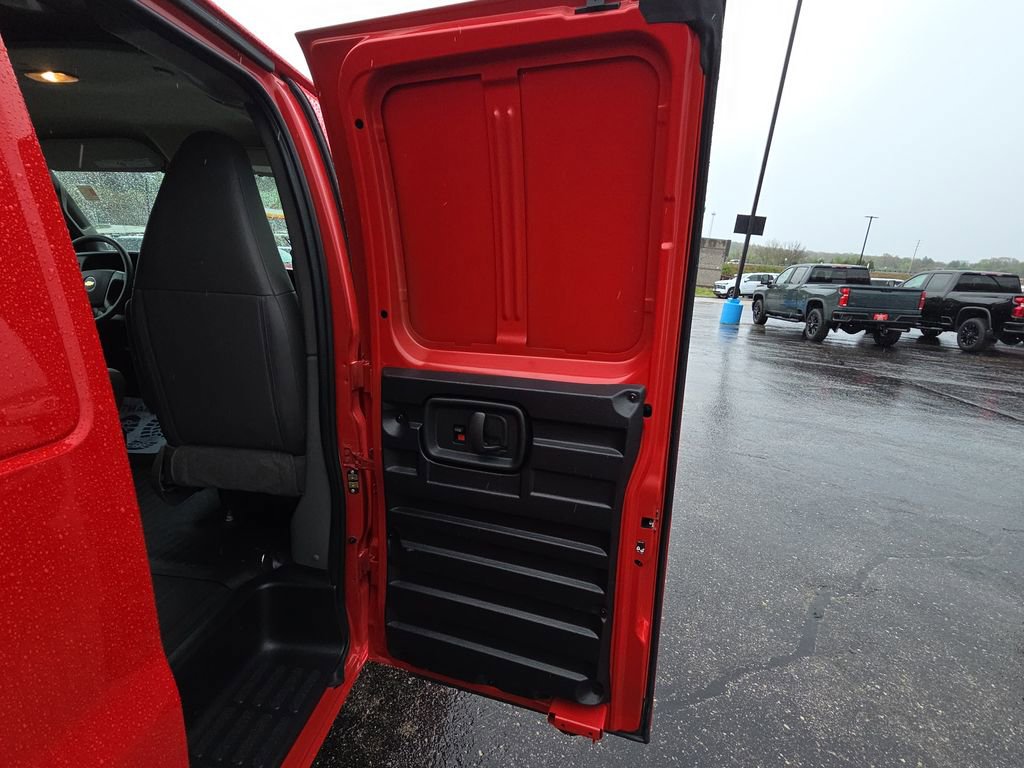 2026 Chevrolet Express Cargo Work Van - Photo 24
