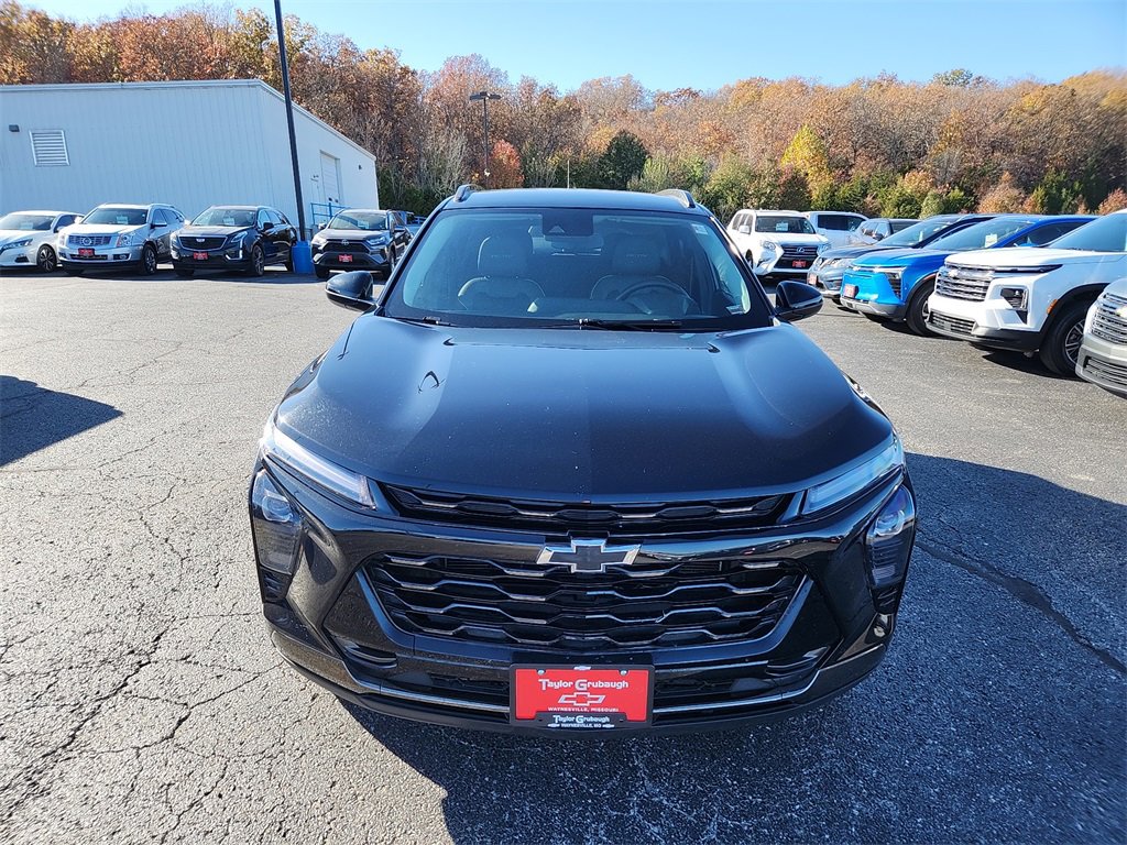 2024 Chevrolet Trax ACTIV photo 2