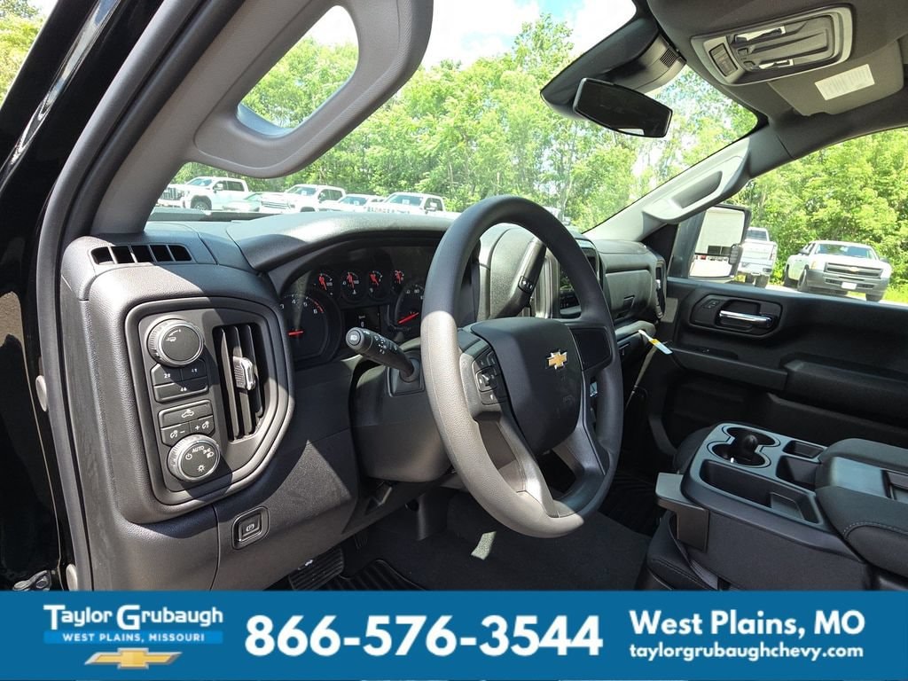 2026 Chevrolet Silverado 2500 HD Custom - Photo 15