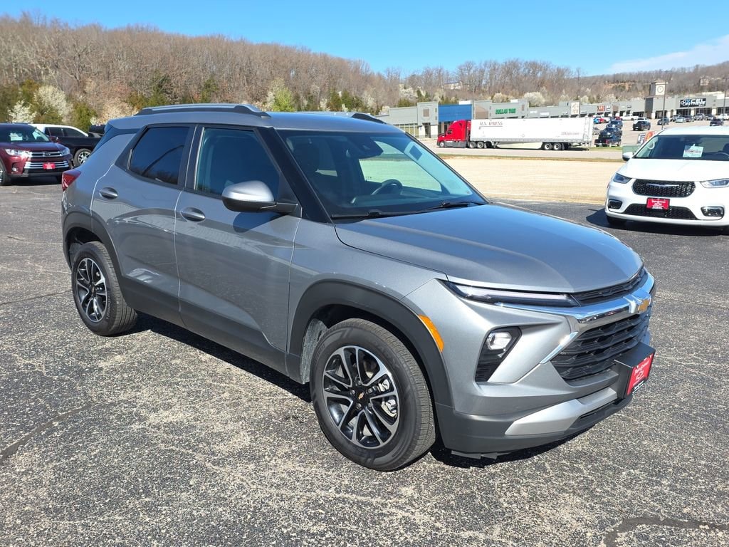 Used 2024 Chevrolet Trailblazer LT SUV