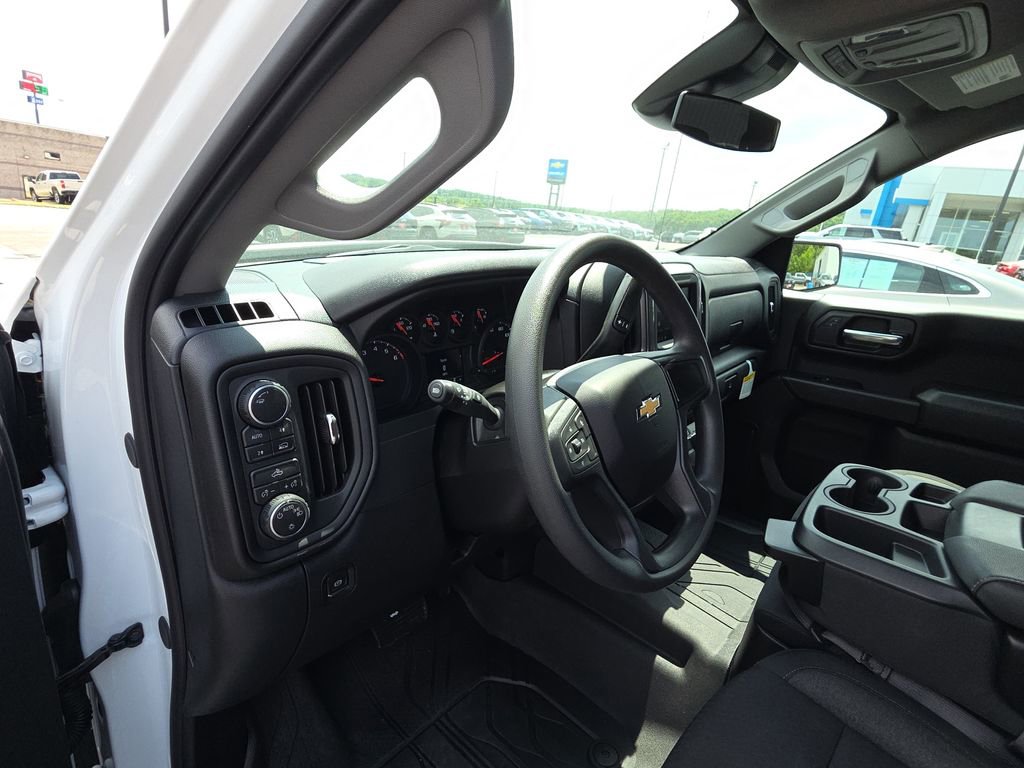 2026 Chevrolet Silverado 1500 Custom - Photo 15