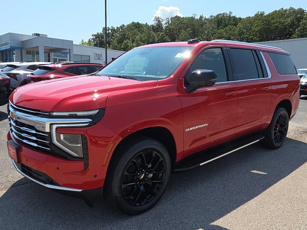 New 2026 Chevrolet Suburban LT SUV