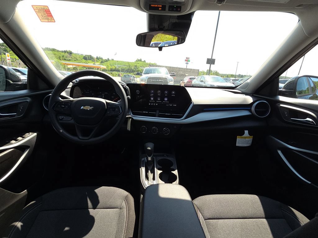 2026 Chevrolet Trax LS - Photo 29